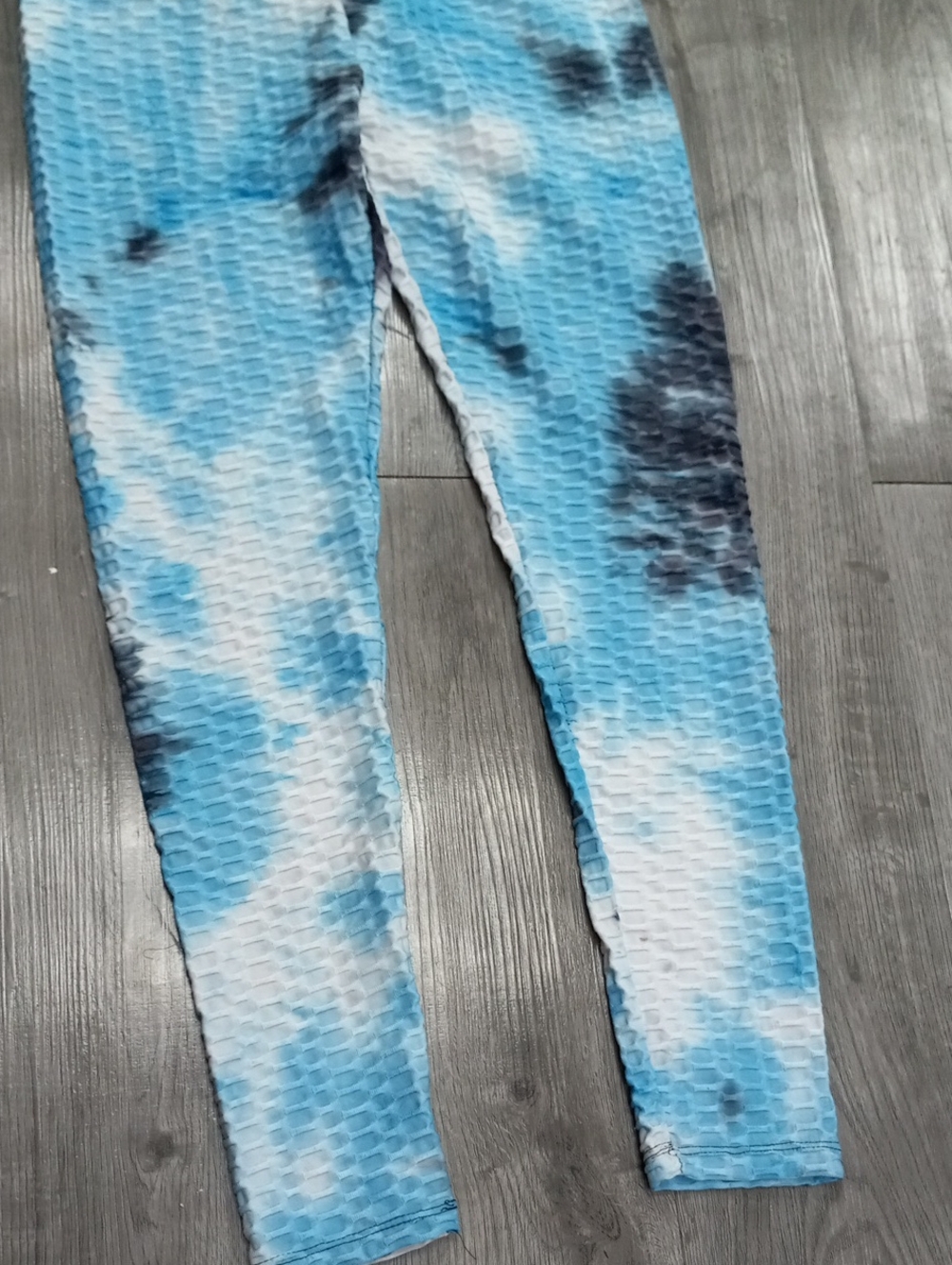 No Comment NY-LA - Blue Tie-Dye Two-Piece Active Set - Picture 5 of 7